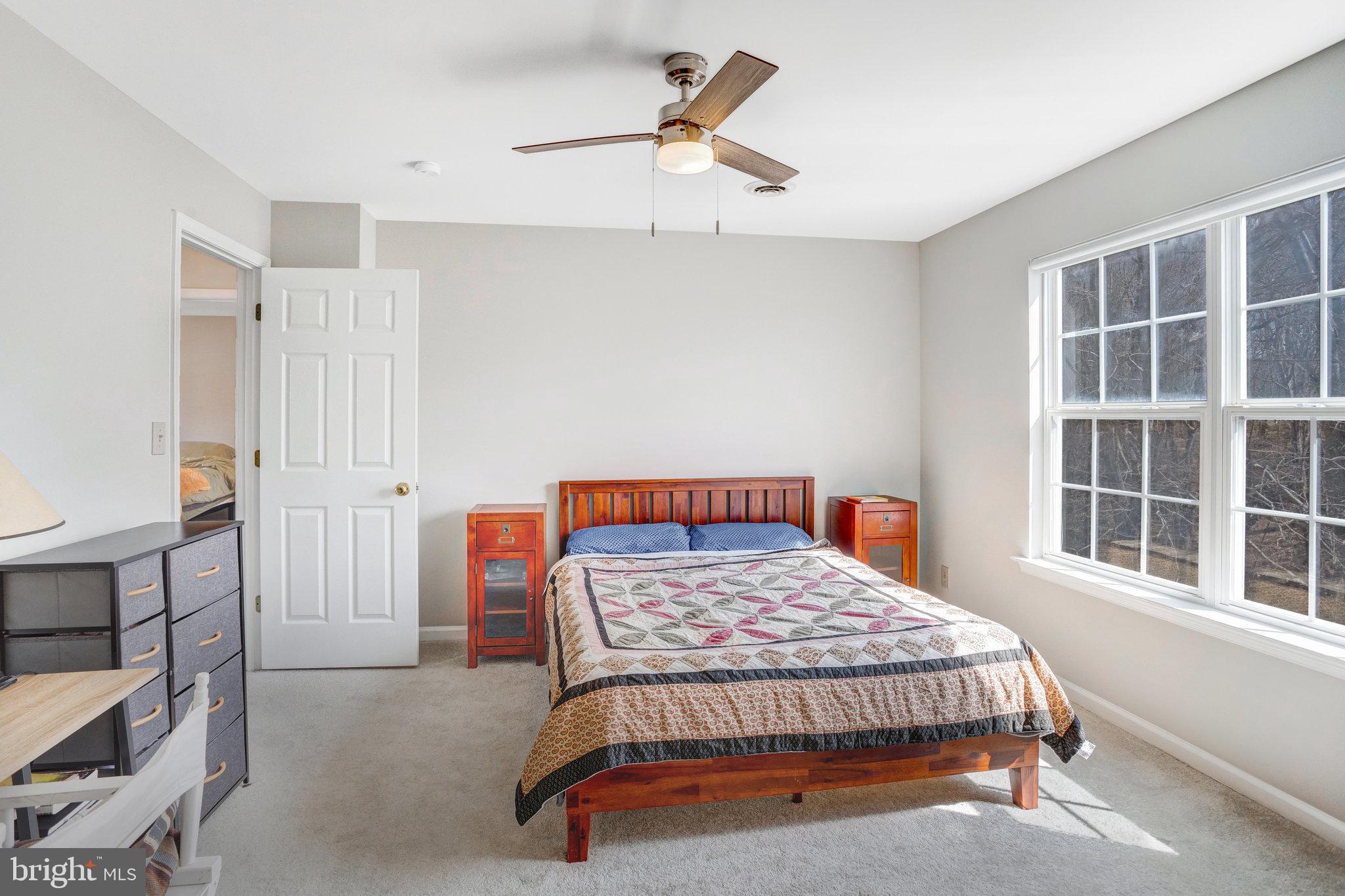 LEE'S HILL - Residential