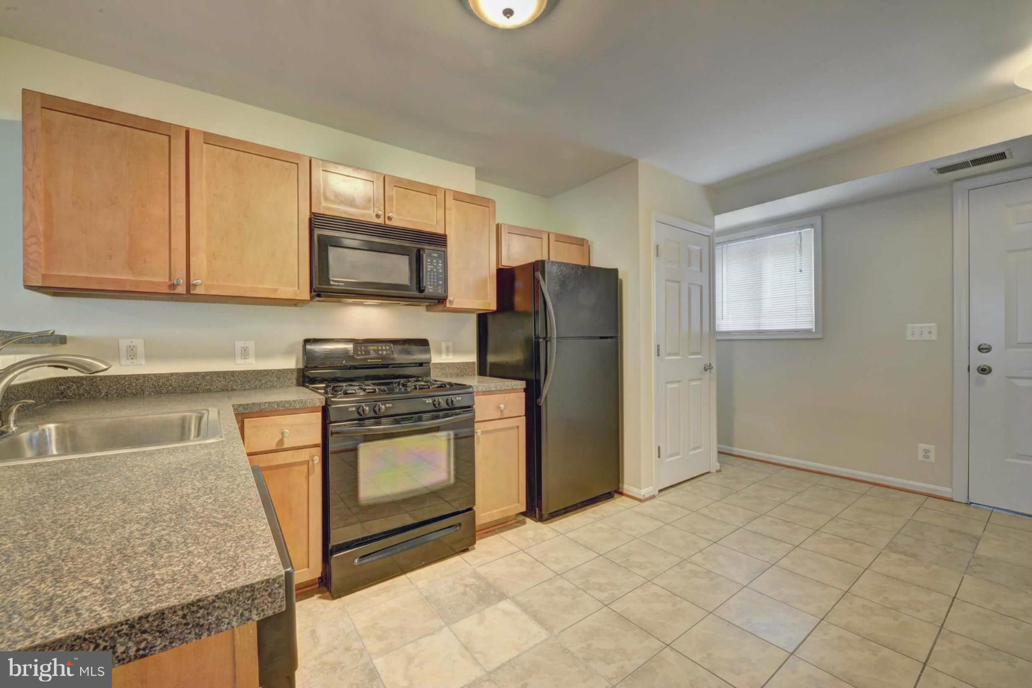 PARKSIDE AT ALEXANDRIA - Residential