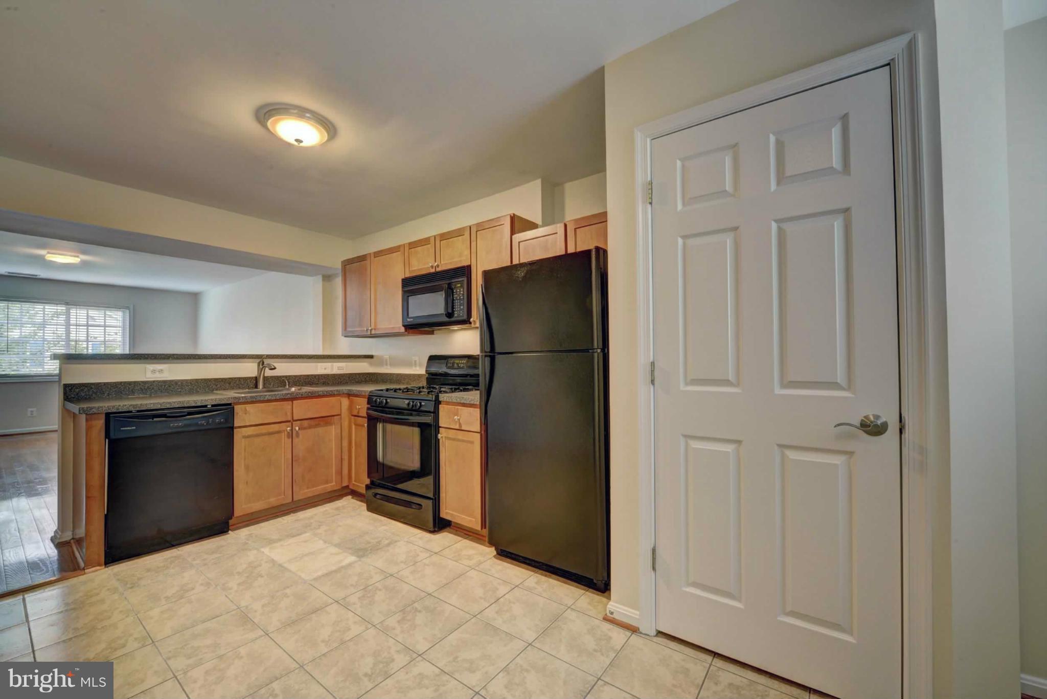 PARKSIDE AT ALEXANDRIA - Residential