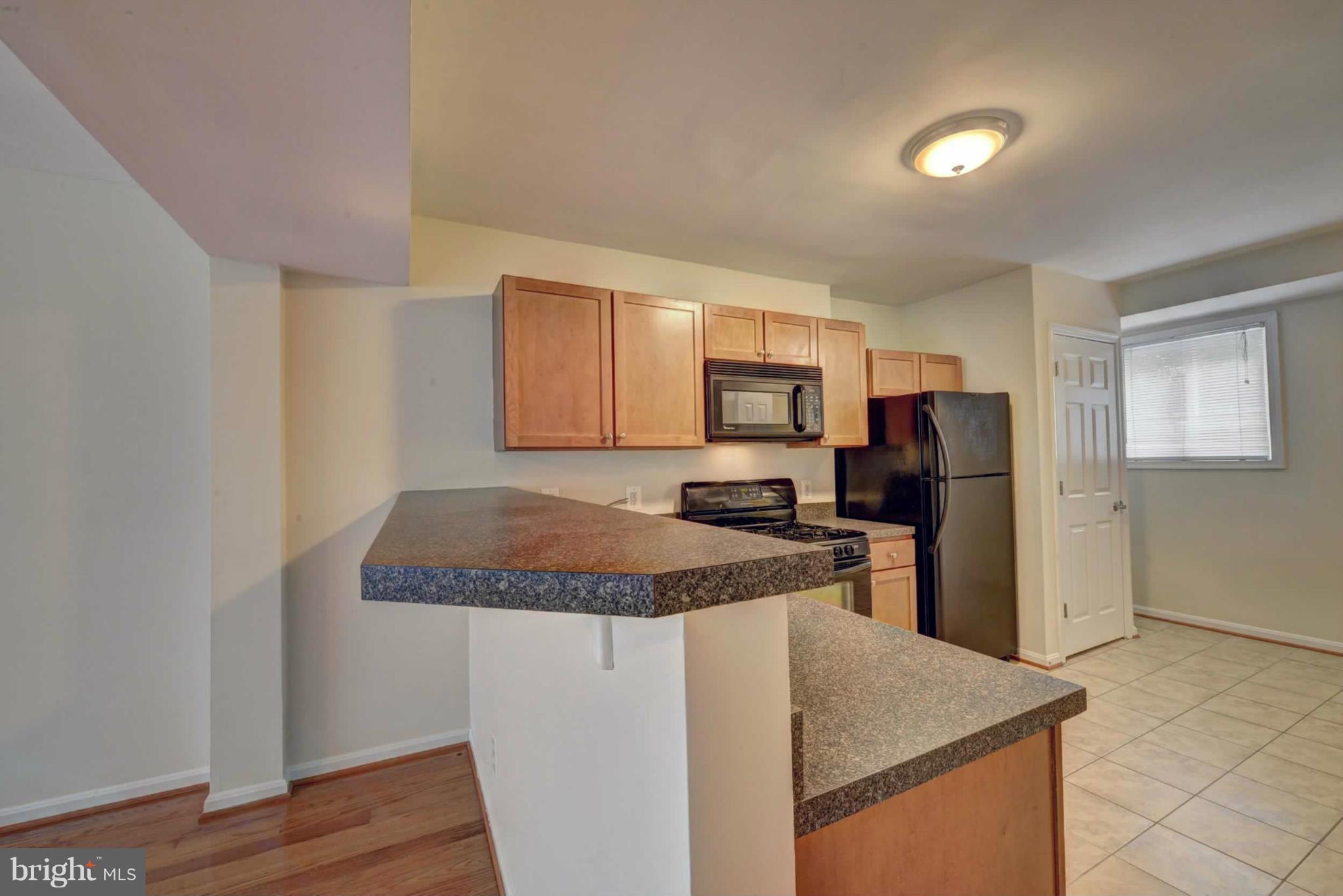 PARKSIDE AT ALEXANDRIA - Residential