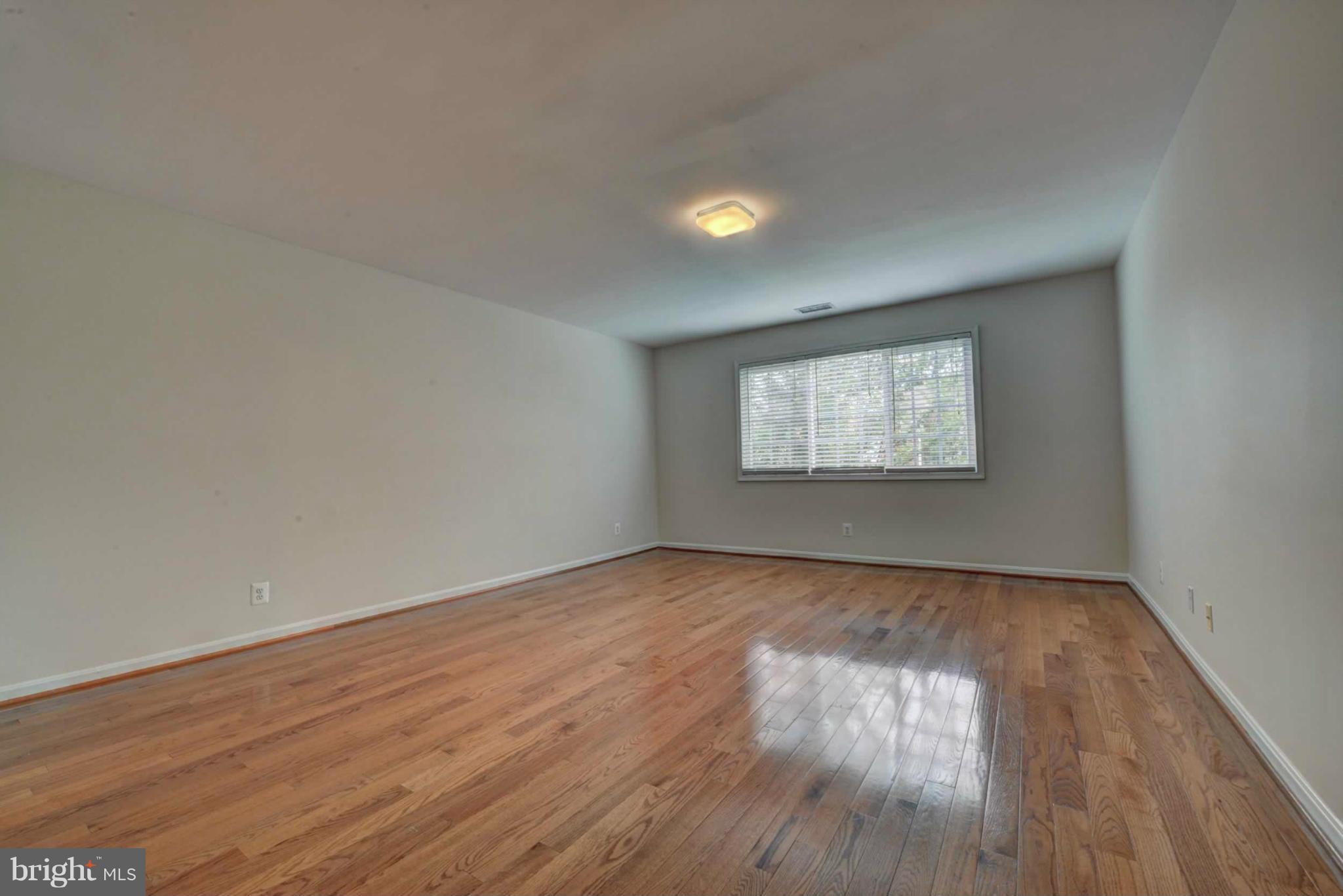 PARKSIDE AT ALEXANDRIA - Residential