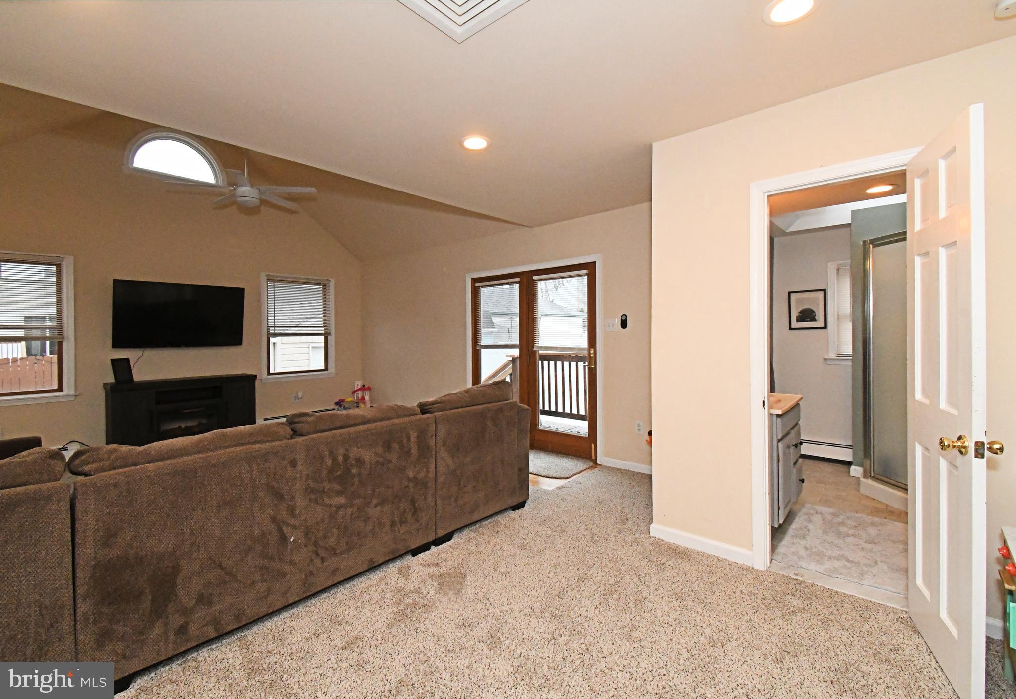 EDDINGTON GDNS - Residential