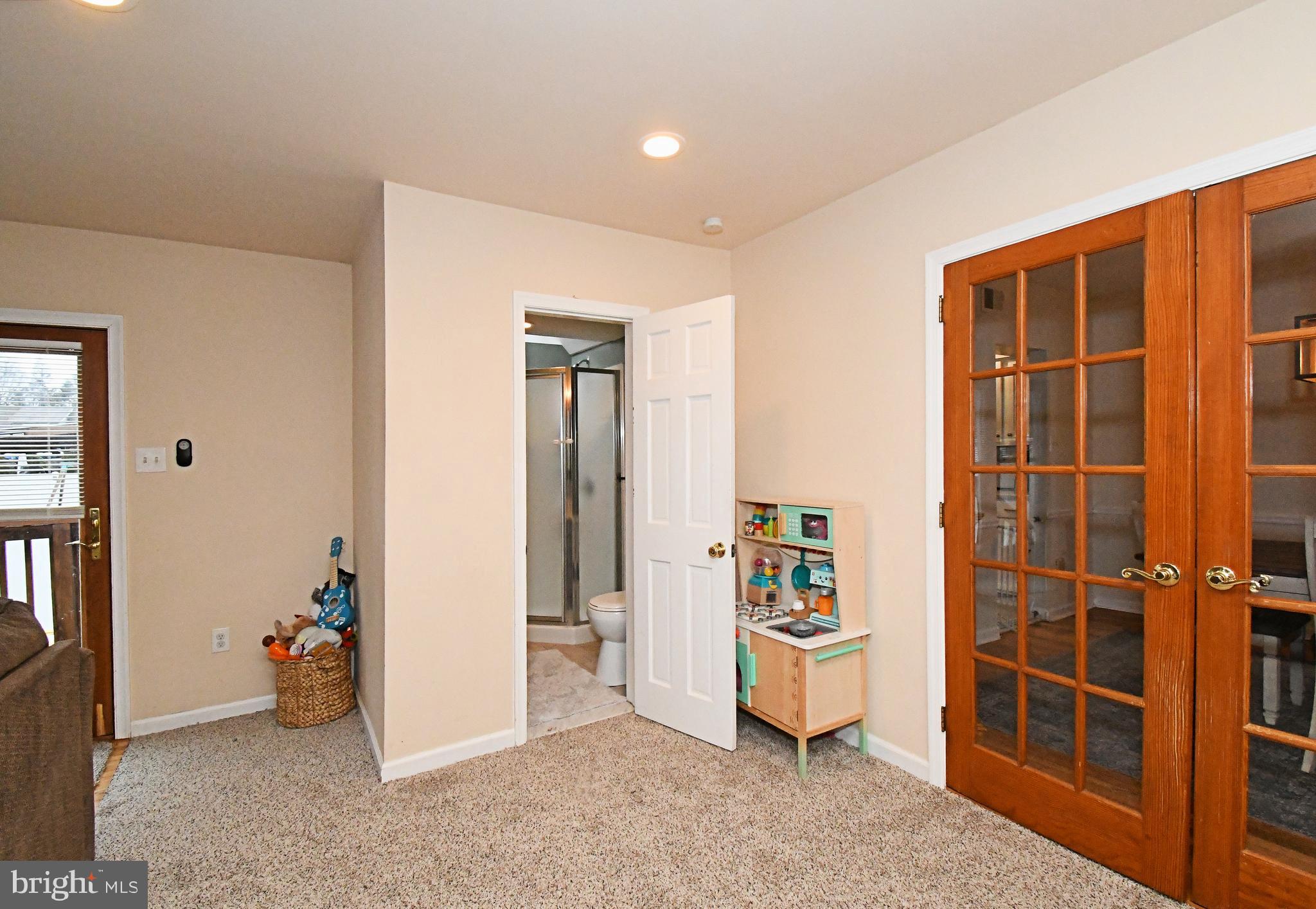 EDDINGTON GDNS - Residential