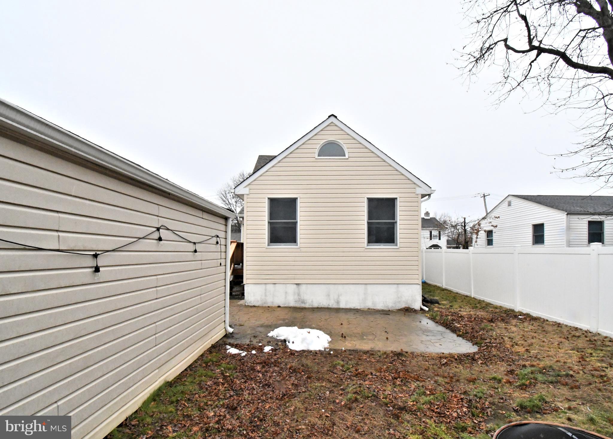 EDDINGTON GDNS - Residential
