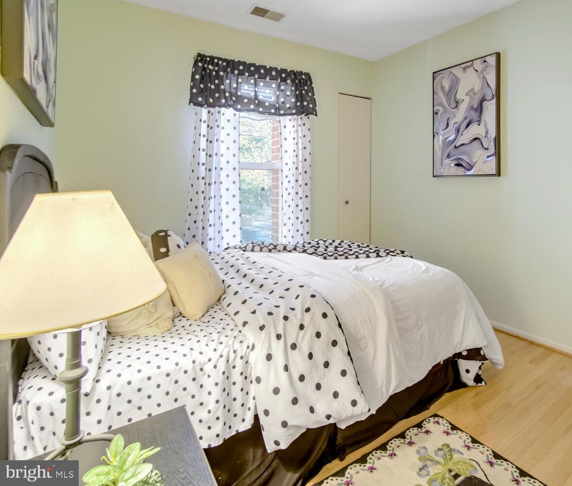 THE COVE - Residential