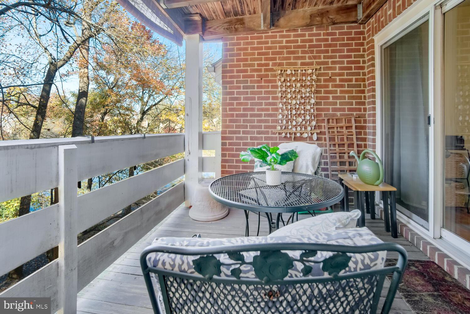 THE COVE - Residential