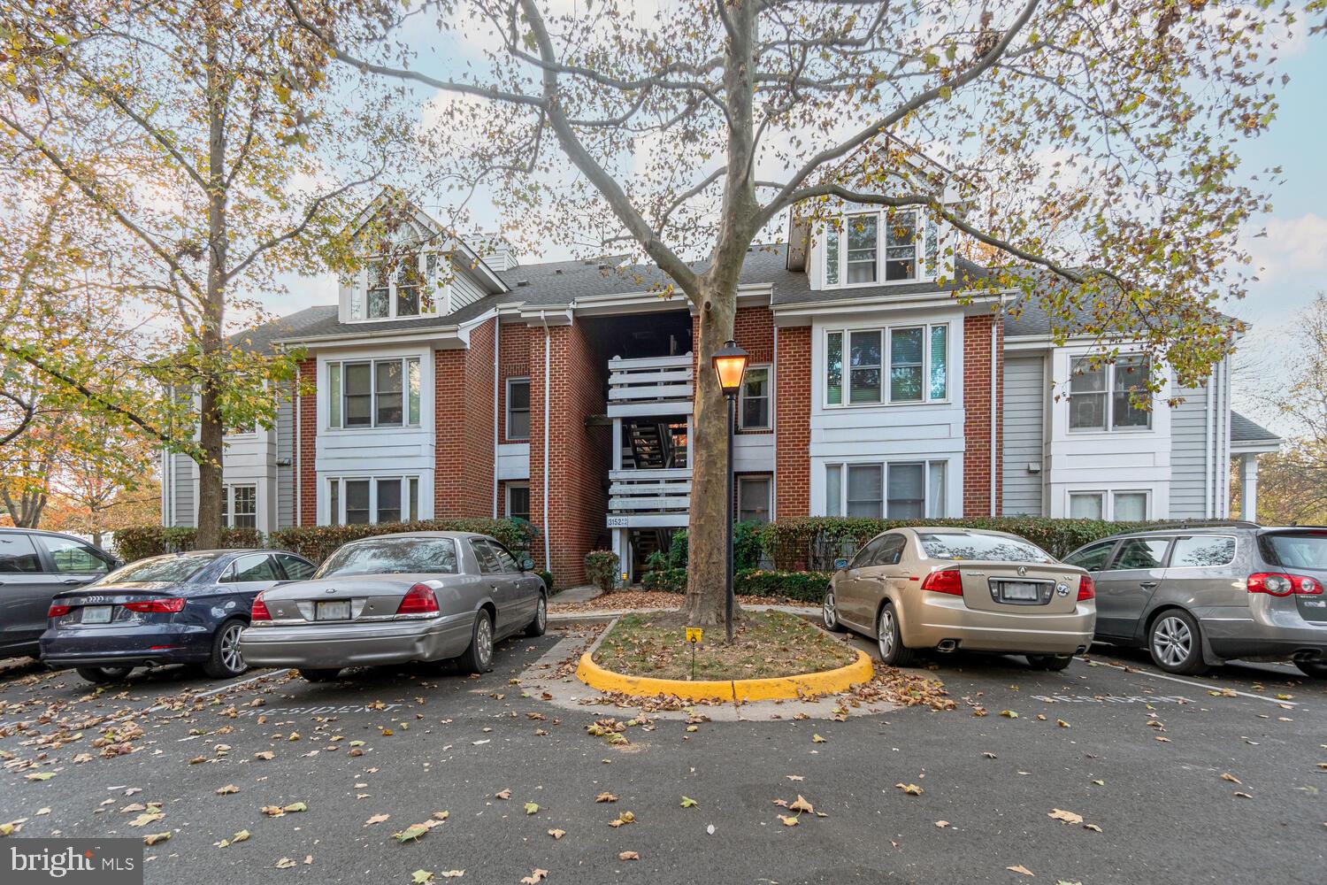 THE COVE - Residential