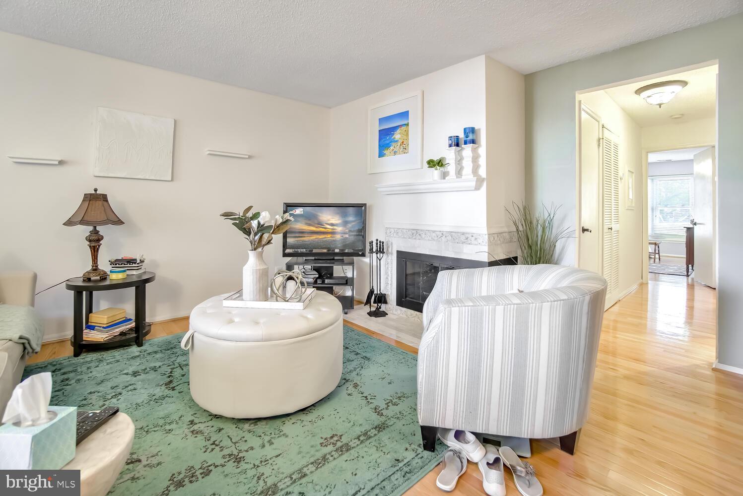 THE COVE - Residential