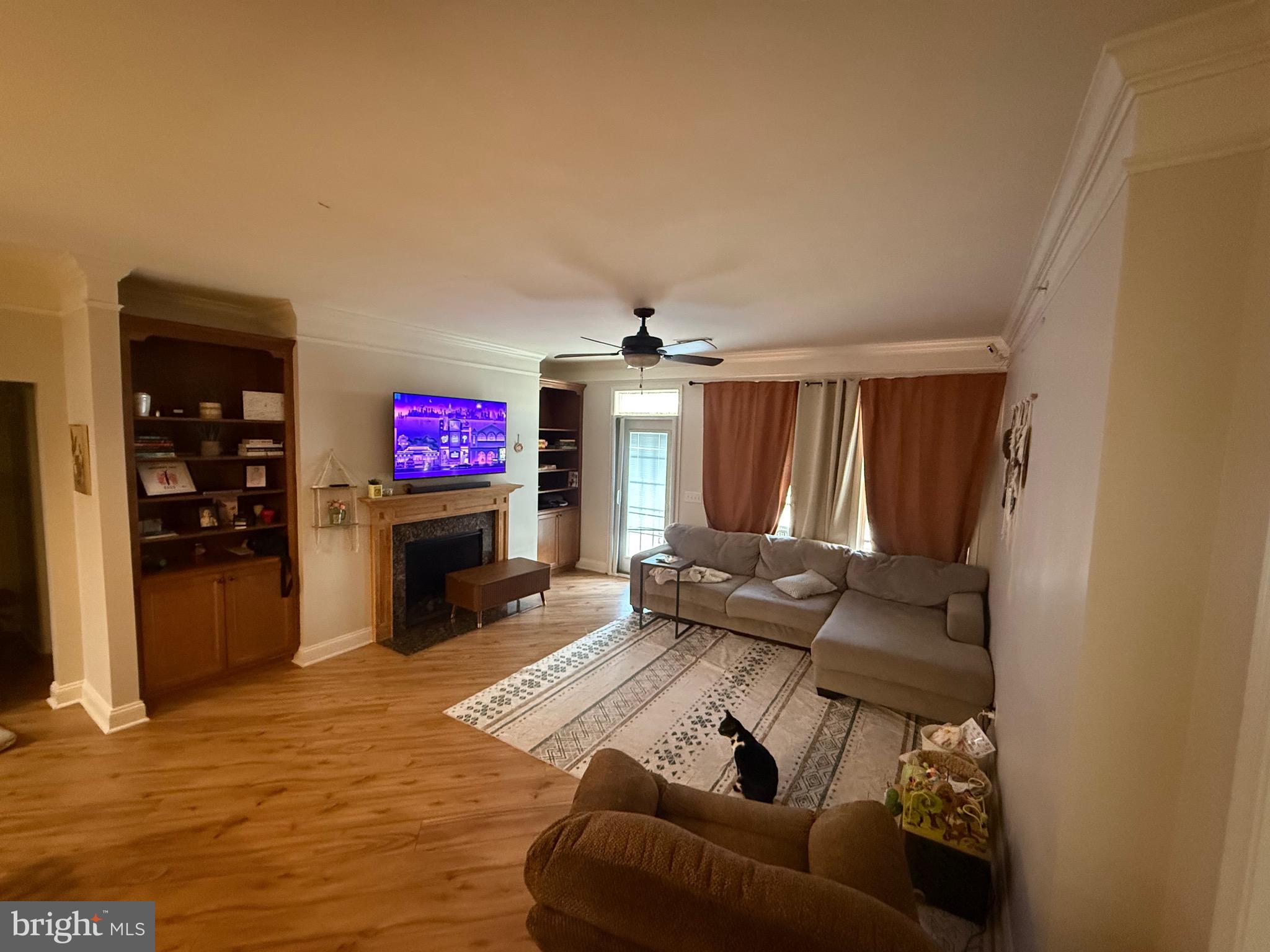 12001 OLD VINE BOULEVARD 305