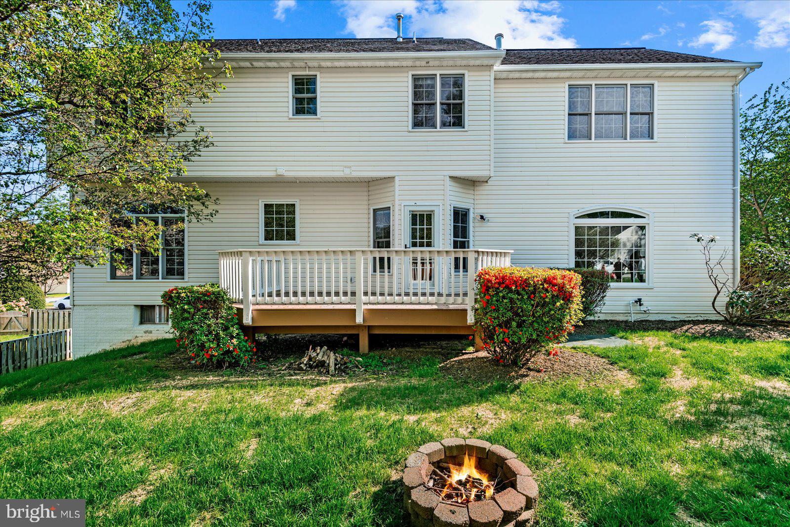 SALEM FIELDS - Residential