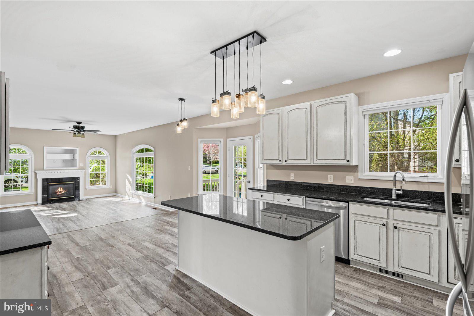 SALEM FIELDS - Residential