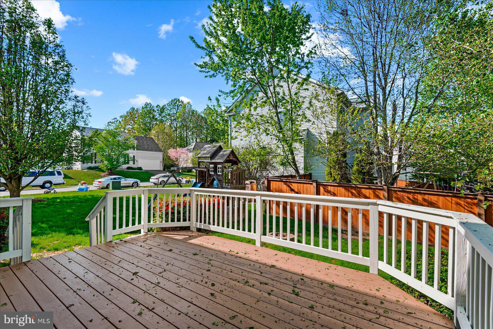 SALEM FIELDS - Residential