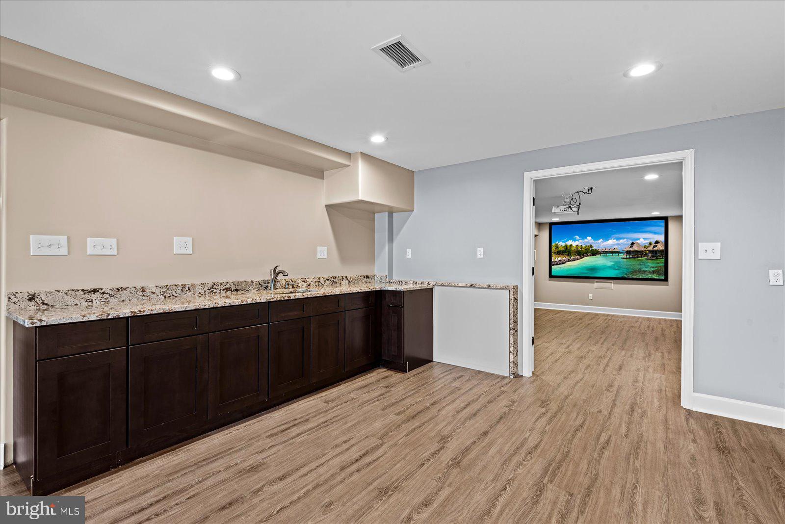 SALEM FIELDS - Residential