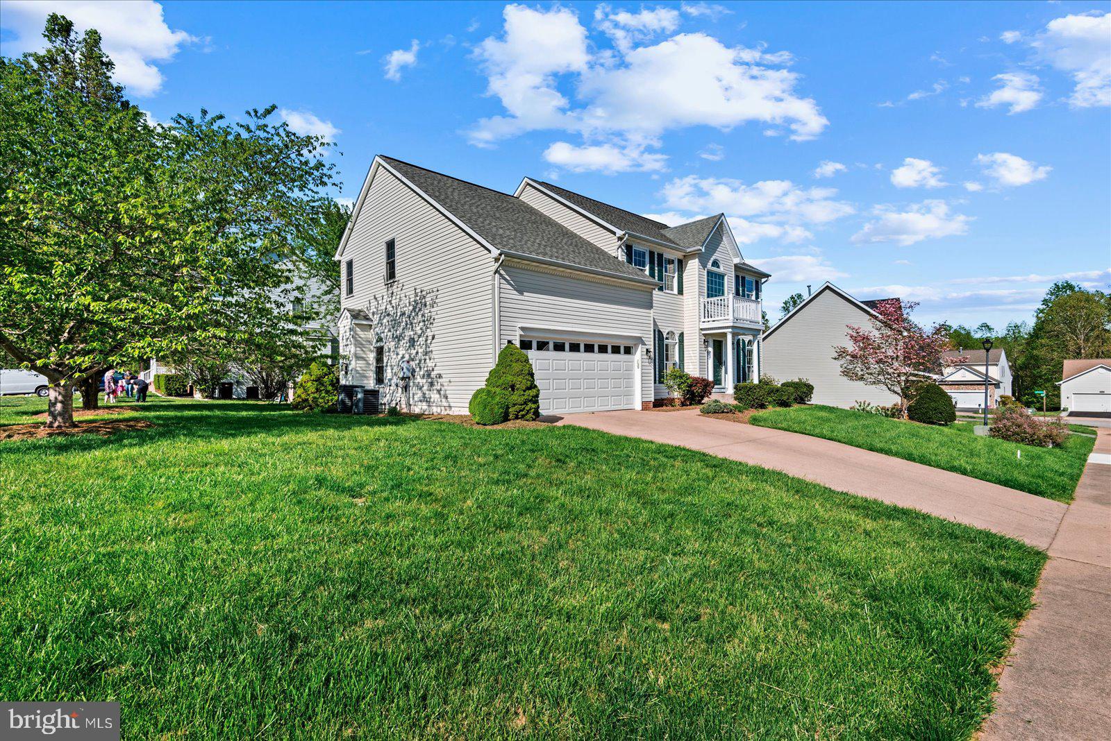 SALEM FIELDS - Residential