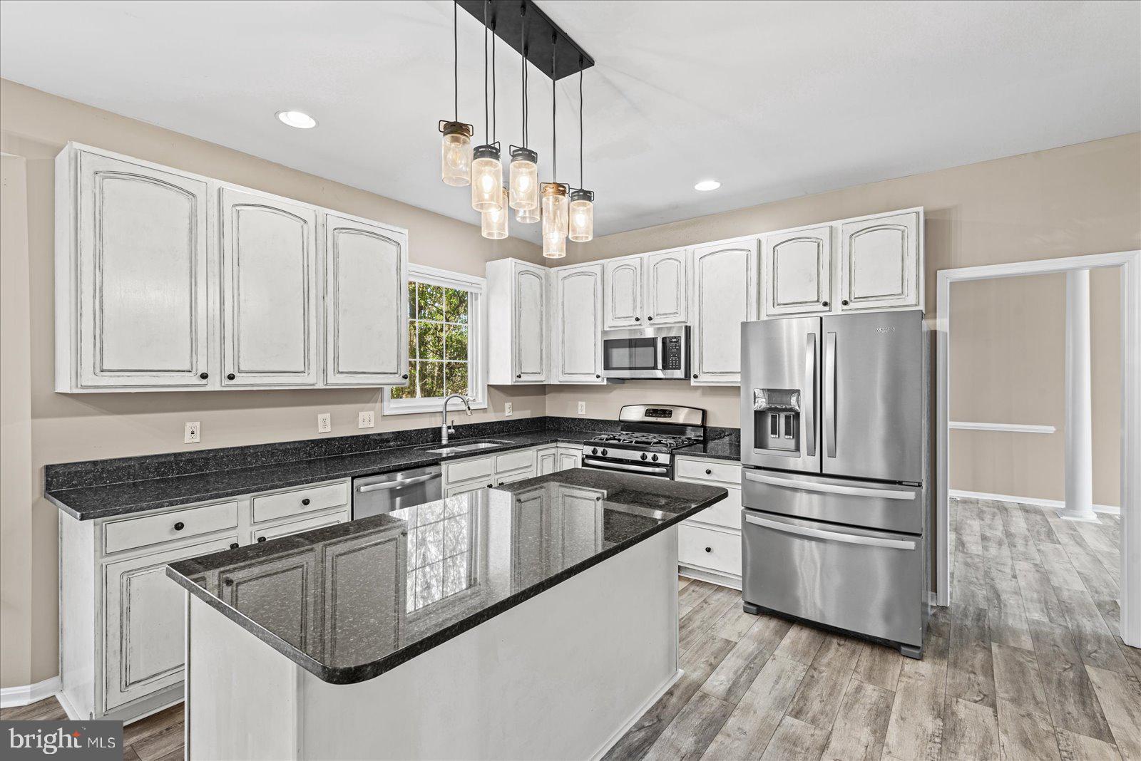 SALEM FIELDS - Residential