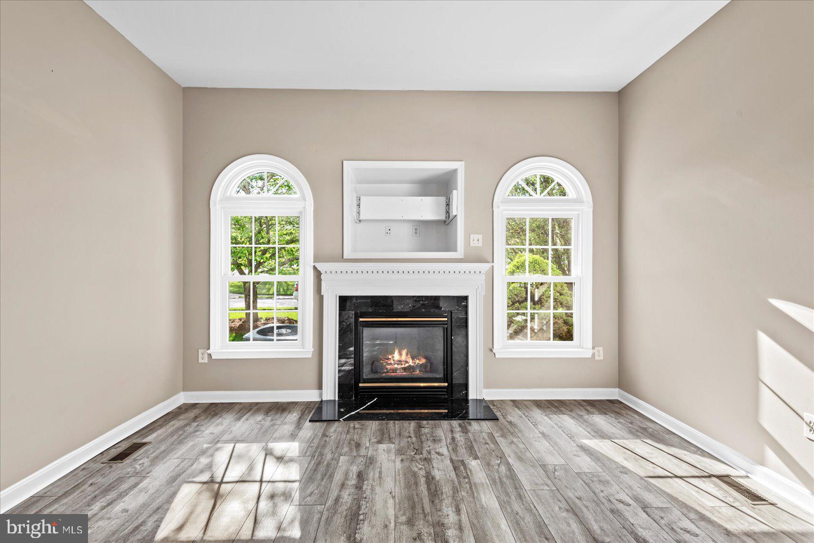 SALEM FIELDS - Residential