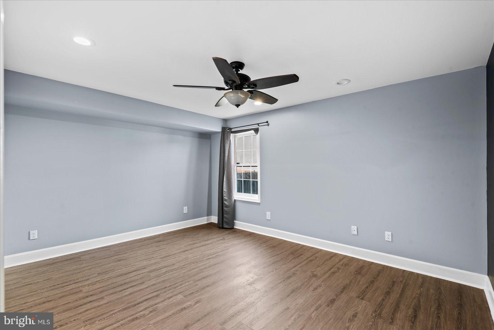 SALEM FIELDS - Residential