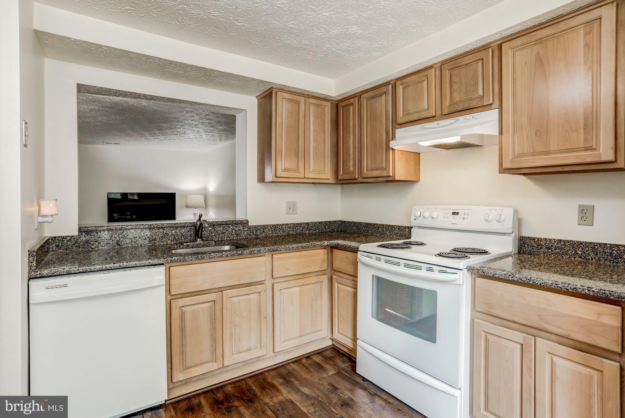 KEENE MILL VILLAGE - Residential