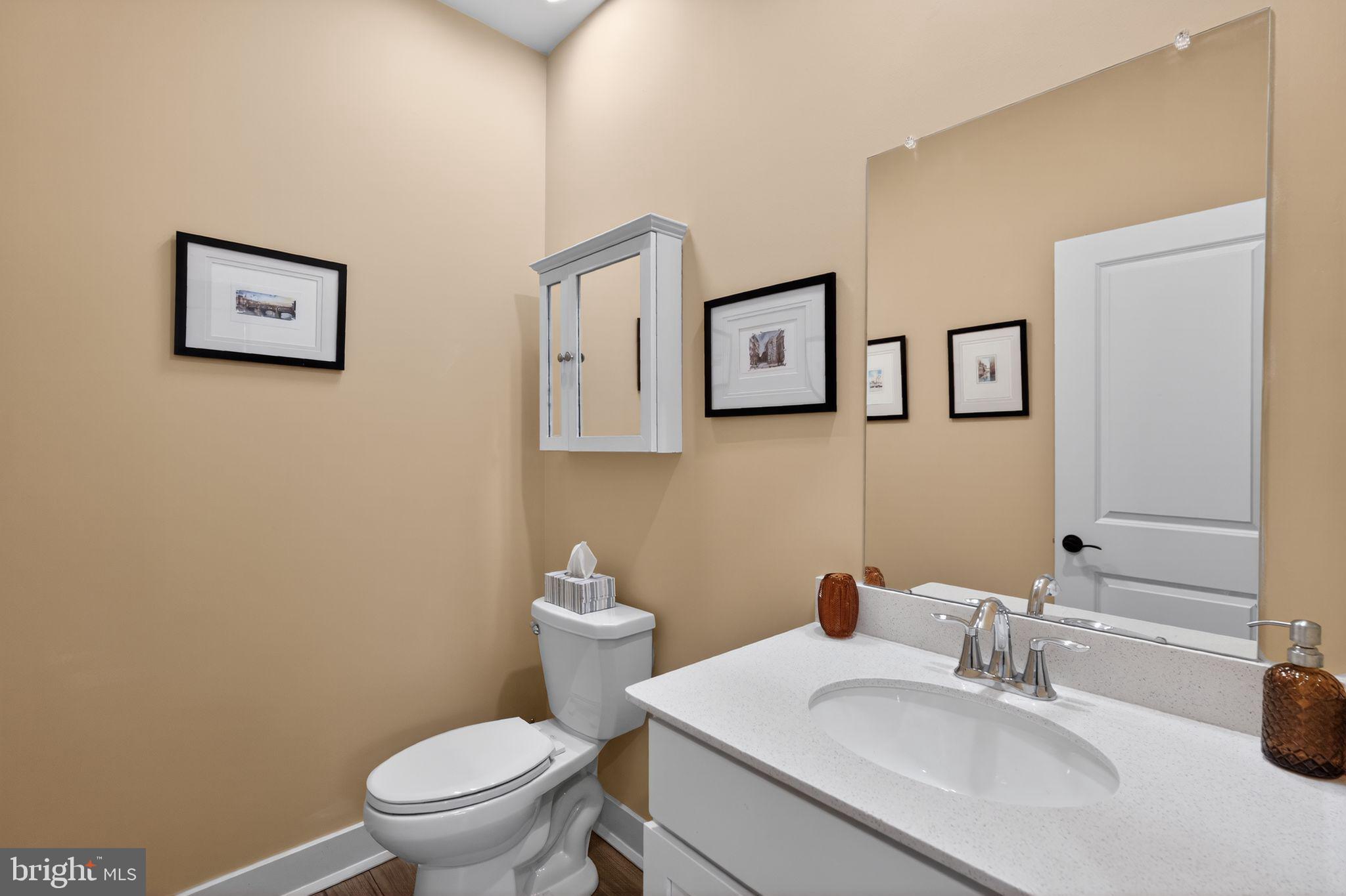 WATERSIDE - Residential