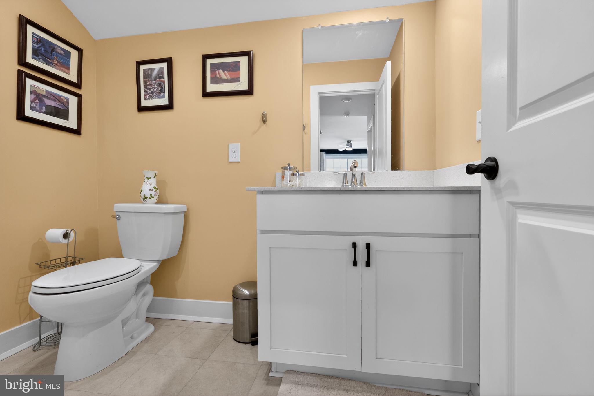 WATERSIDE - Residential