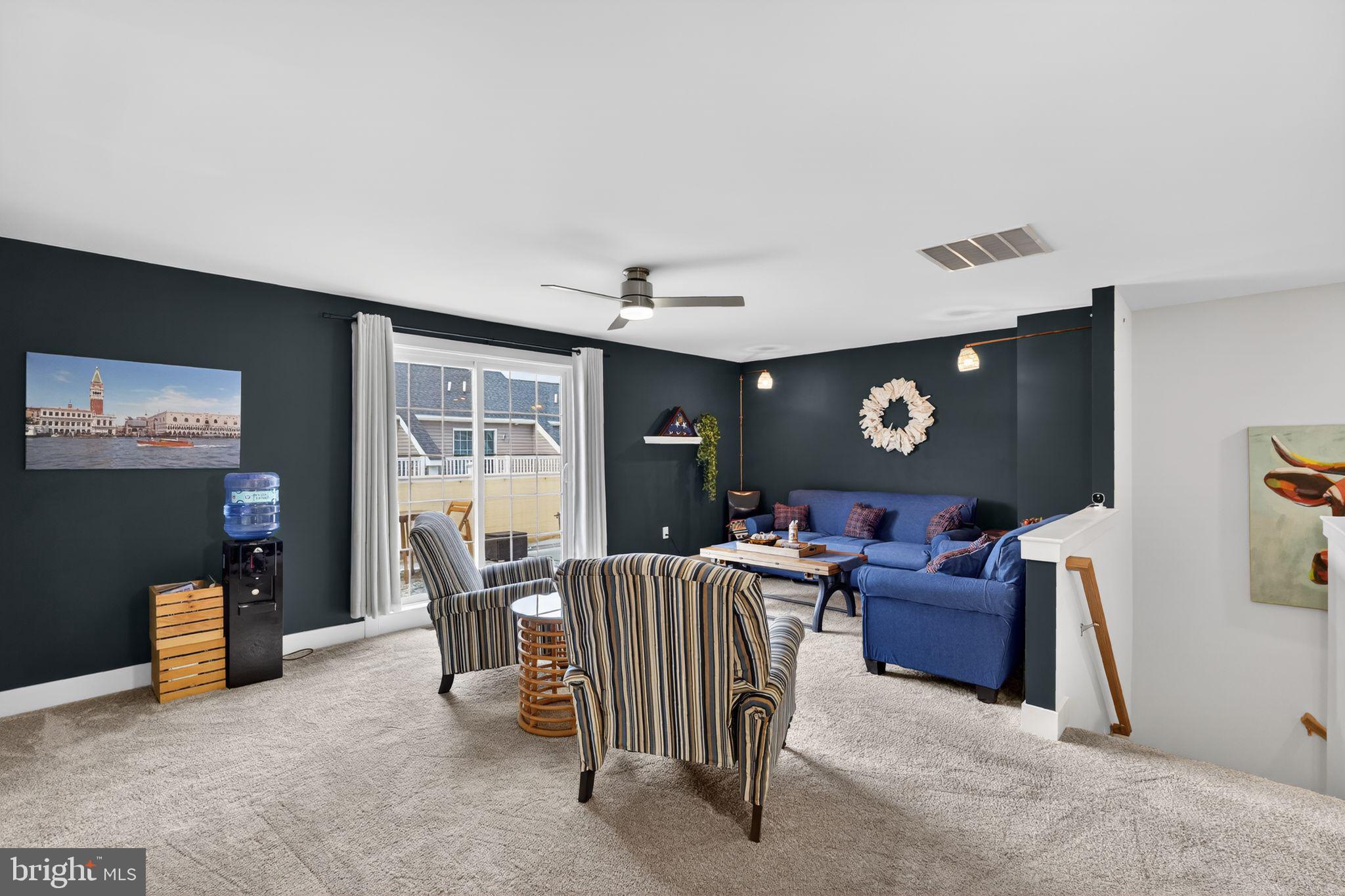 WATERSIDE - Residential