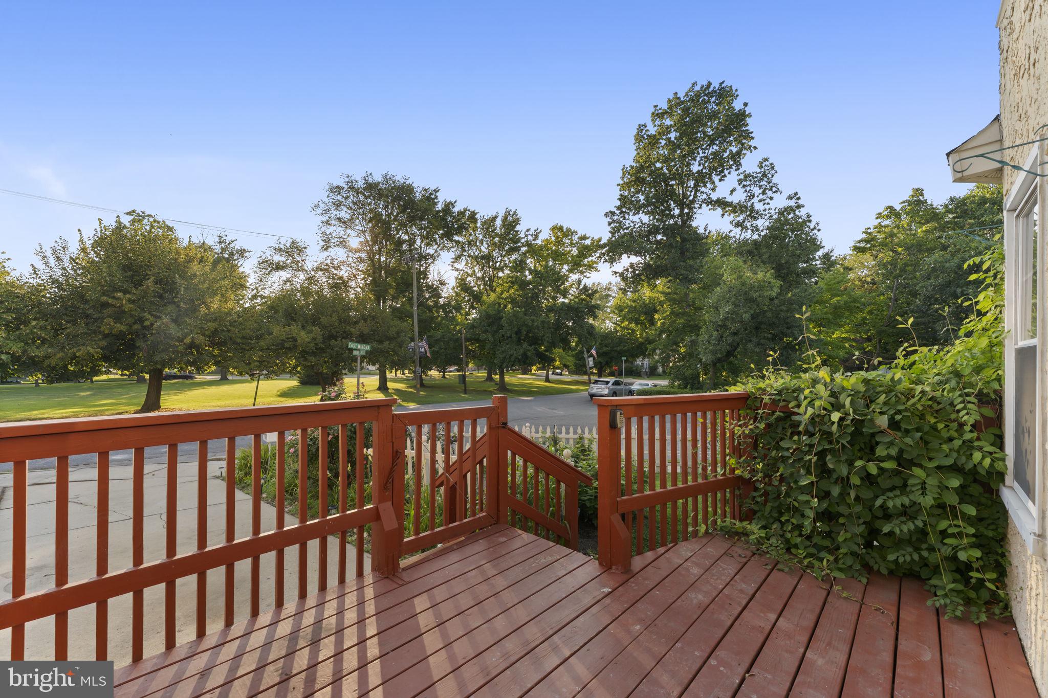 111 E WINONA AVENUE
