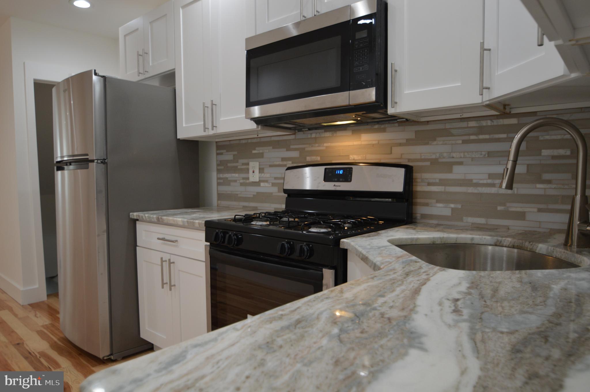 NORRIS SQUARE - Residential
