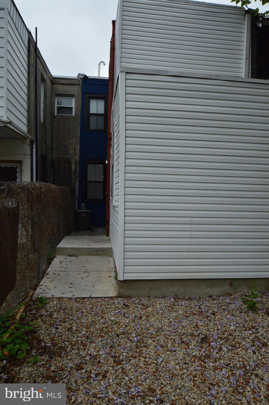NORRIS SQUARE - Residential
