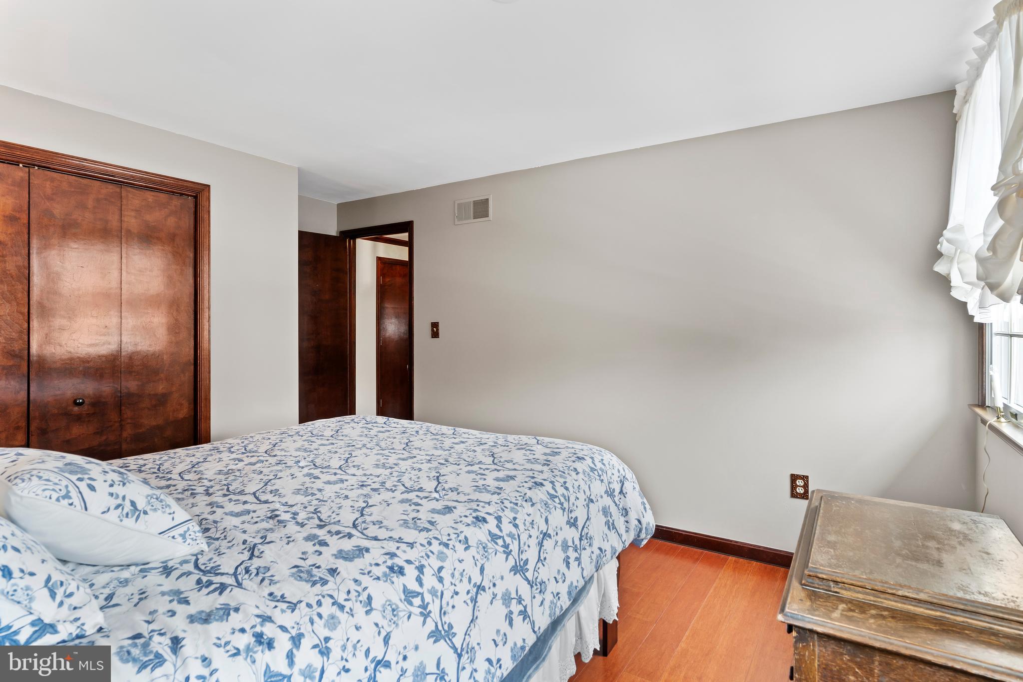 SHERWOOD PARK - Residential