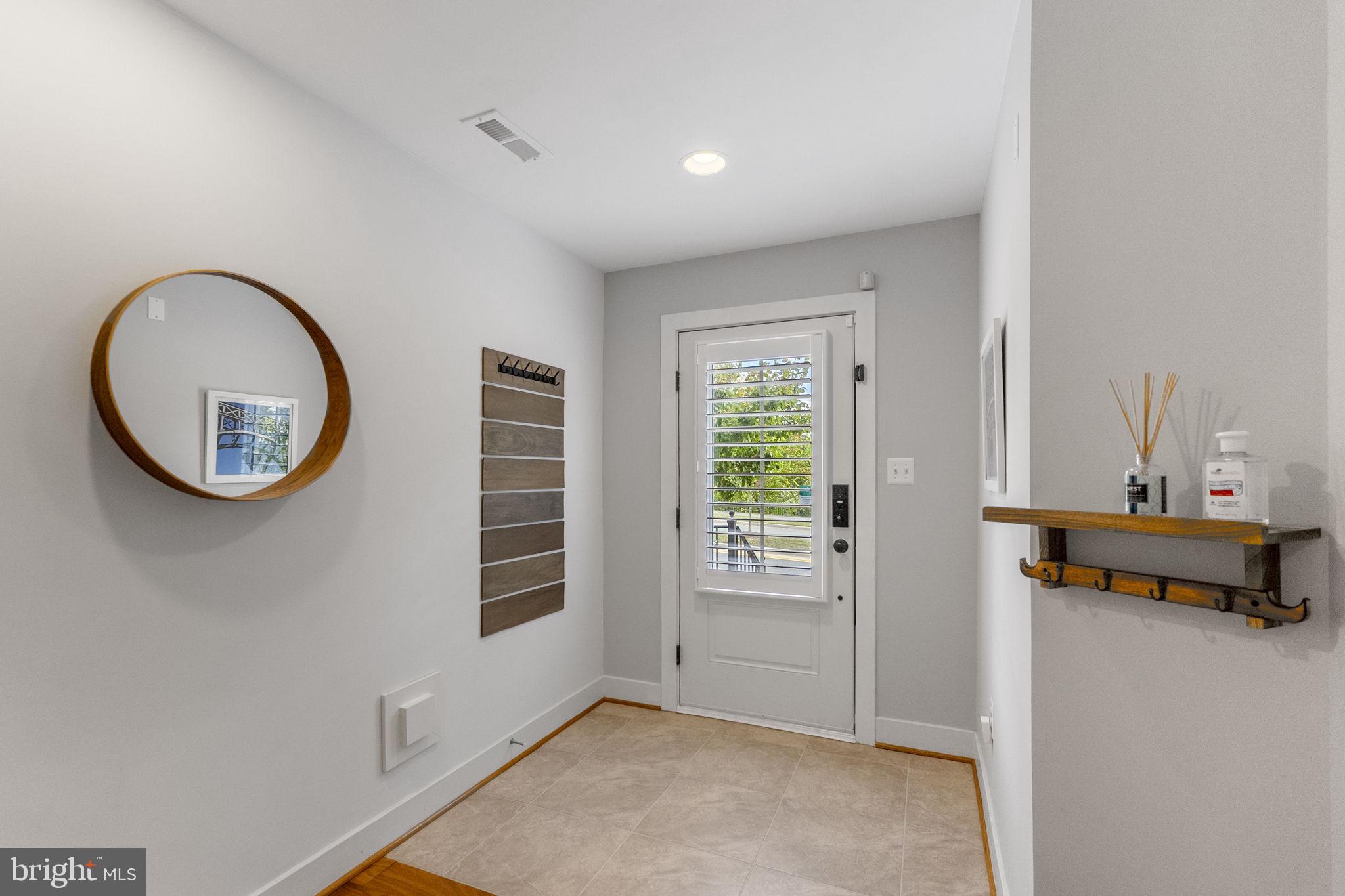 CABIN BRANCH - Residential