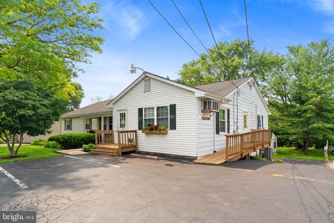 3844 COLUMBIA AVENUE MOUNTVILLE PA 17554