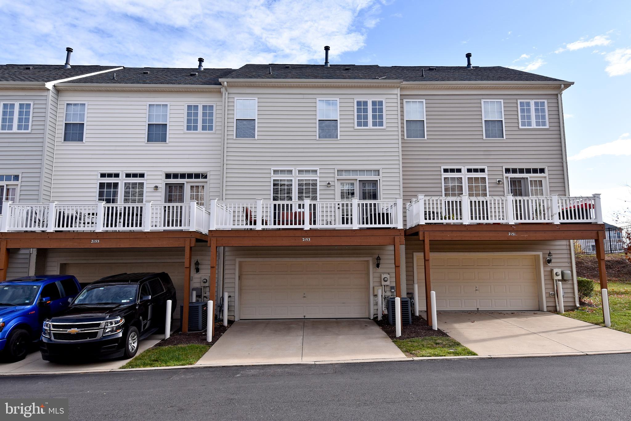 POTOMAC CLUB - Residential