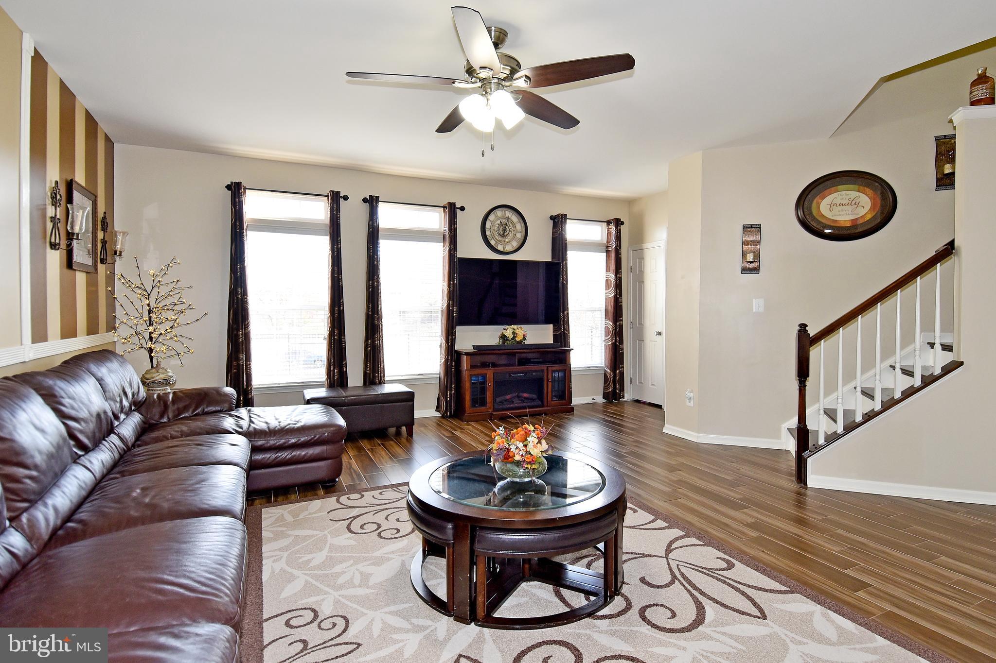 POTOMAC CLUB - Residential