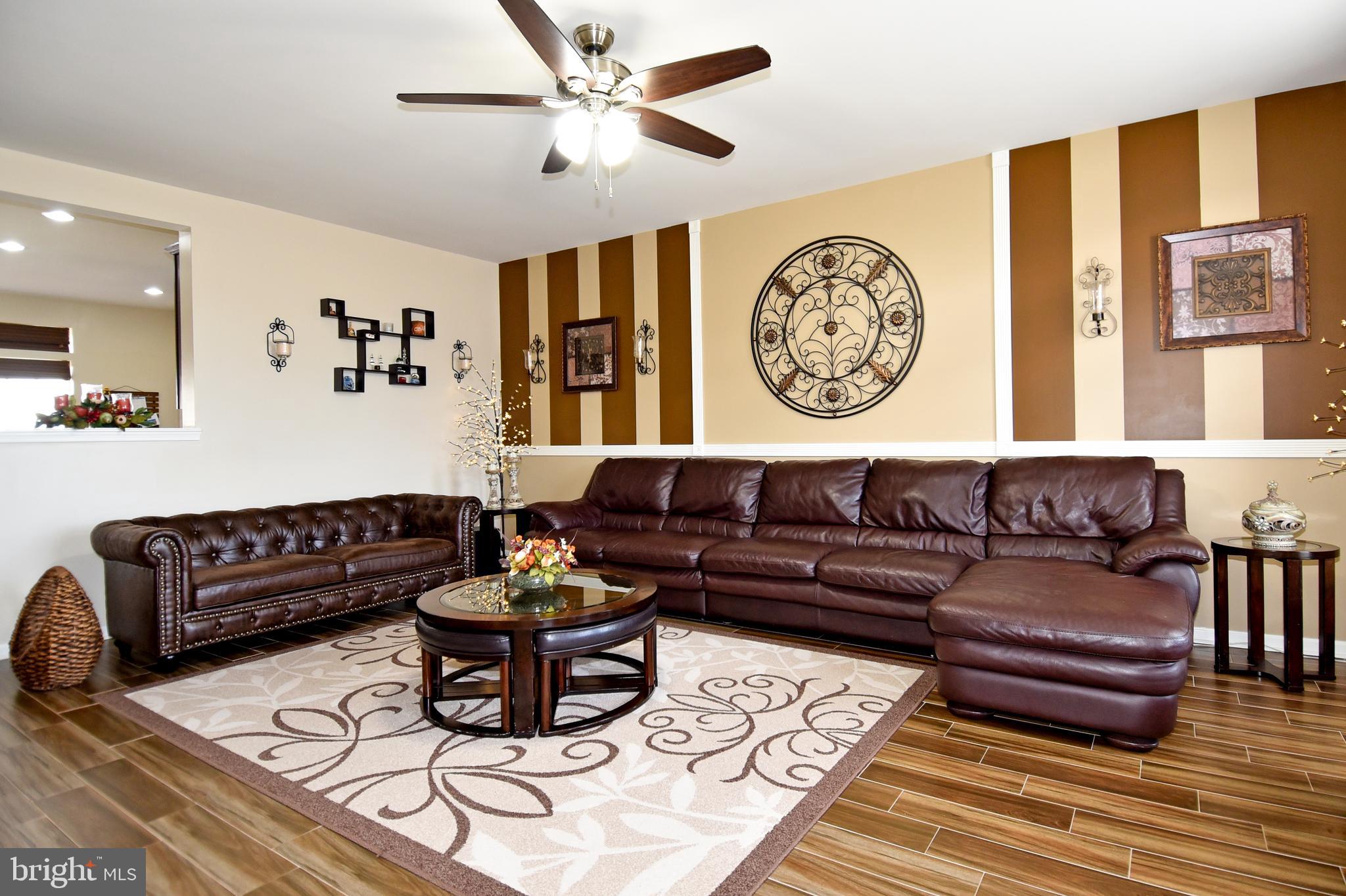 POTOMAC CLUB - Residential