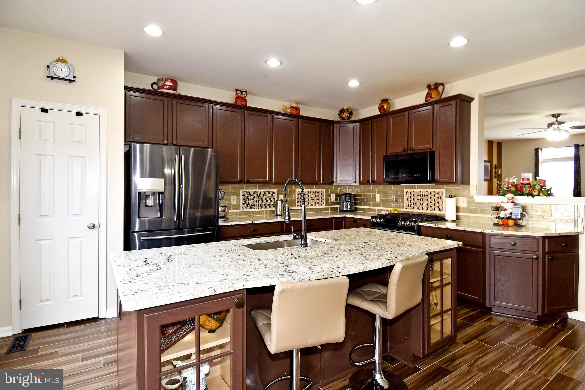 POTOMAC CLUB - Residential