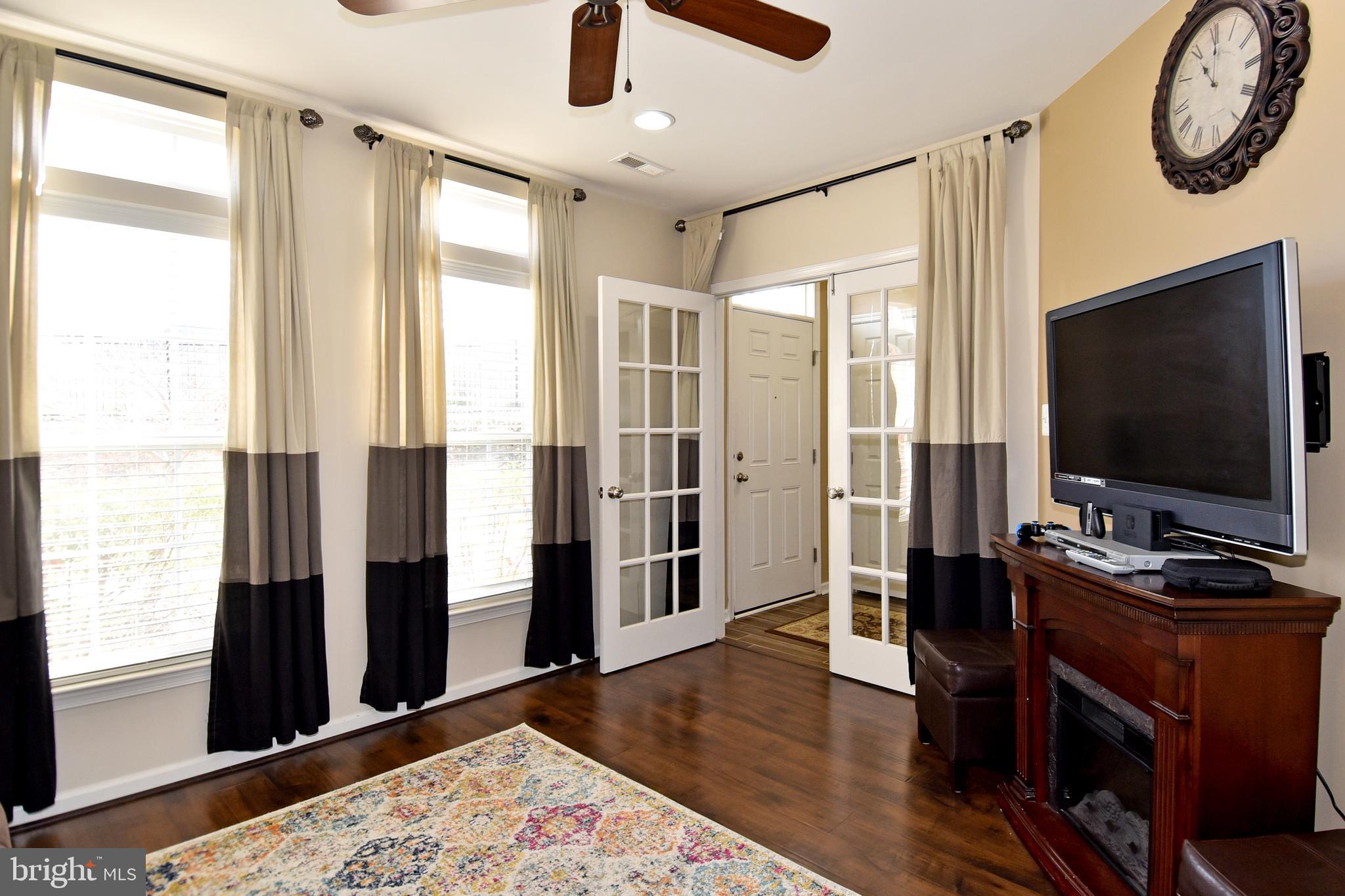 POTOMAC CLUB - Residential