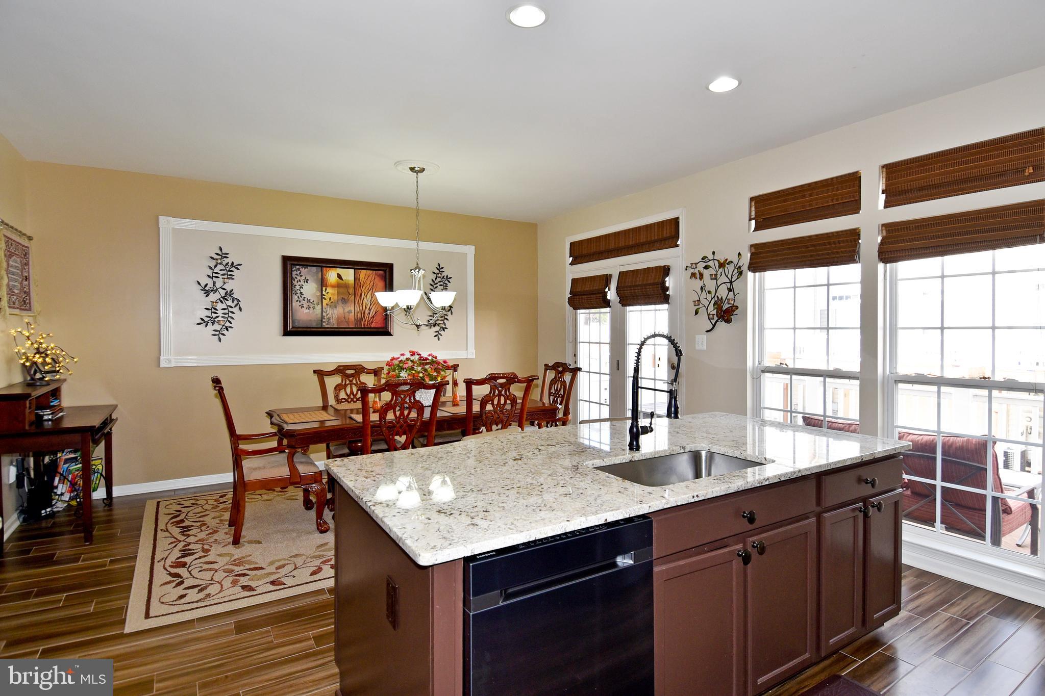 POTOMAC CLUB - Residential