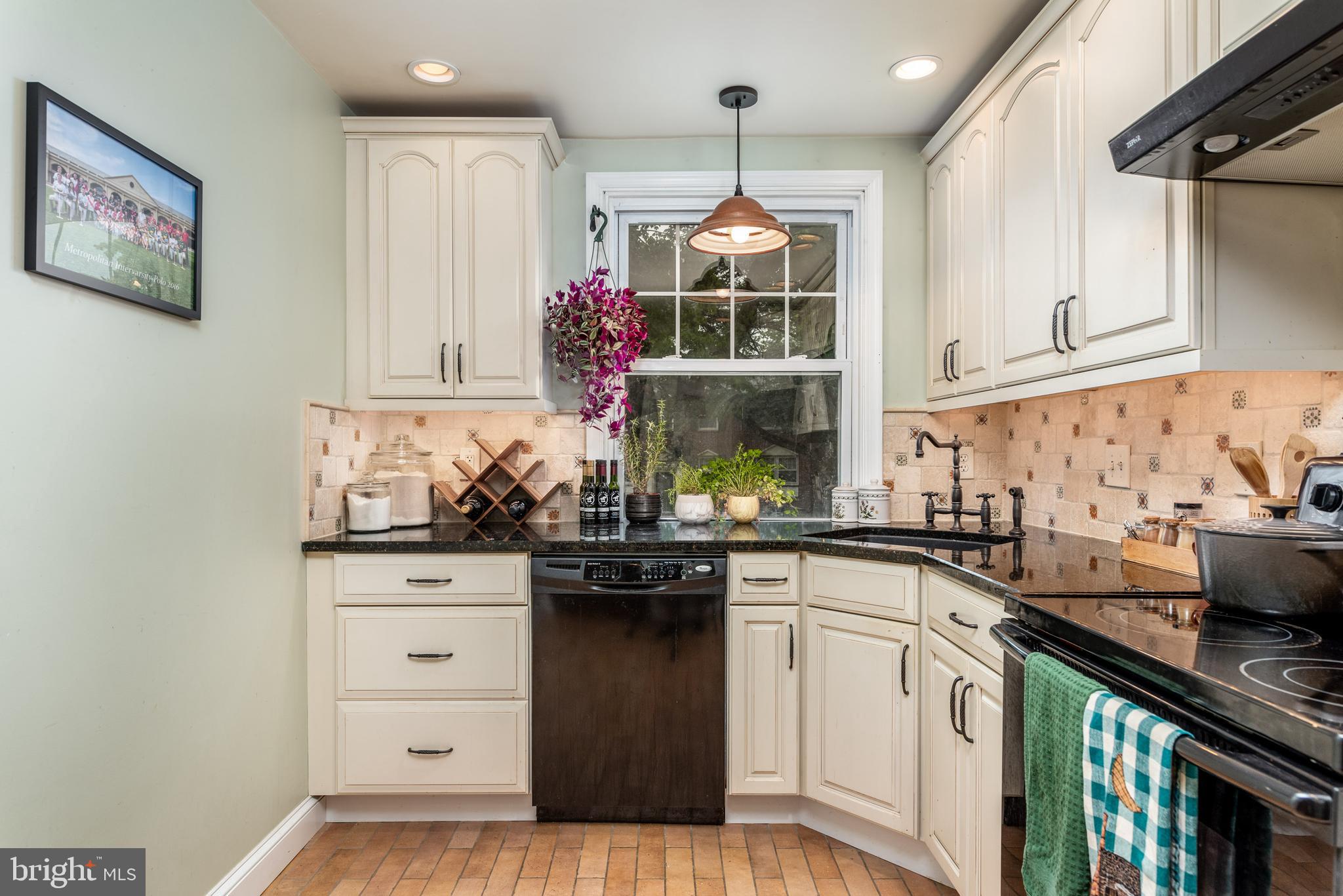 SAINT DAVIDS PARK - Residential