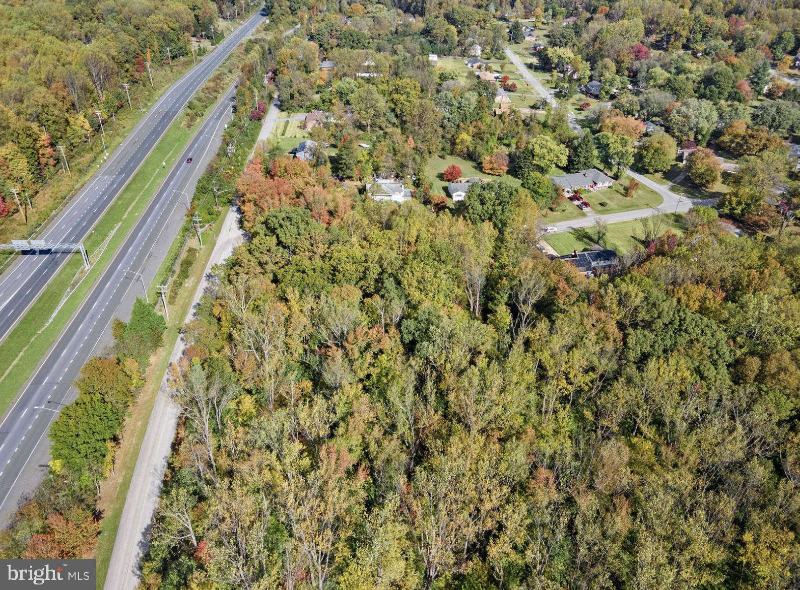 SHERWOOD MANOR - Land