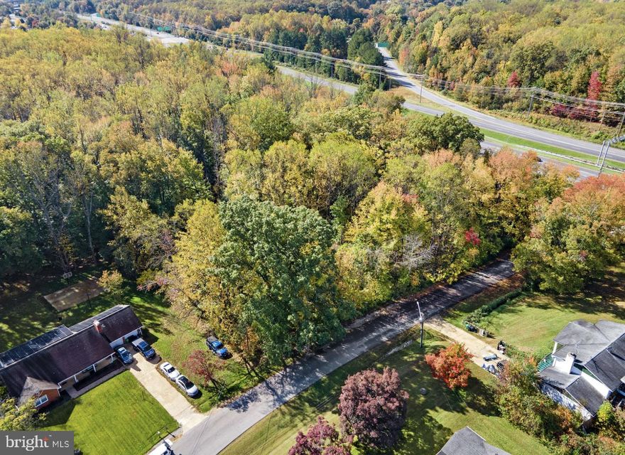 Rare opportunity to own a residential plot at 16111 Oxford Ct, Bowie, MD 20715! Situated within an established neighborhood, this raw land offers private water and sewer availability—ready for your dream home or next investment project. Conveniently located
 near shopping, schools, and major commuter routes.