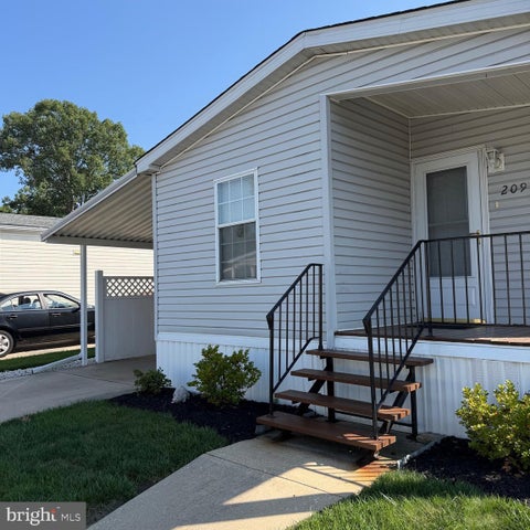 Mobile Home For Sale - 209 Sunnyside Ln Ln<br/> WILLIAMSTOWN, NJ 08094