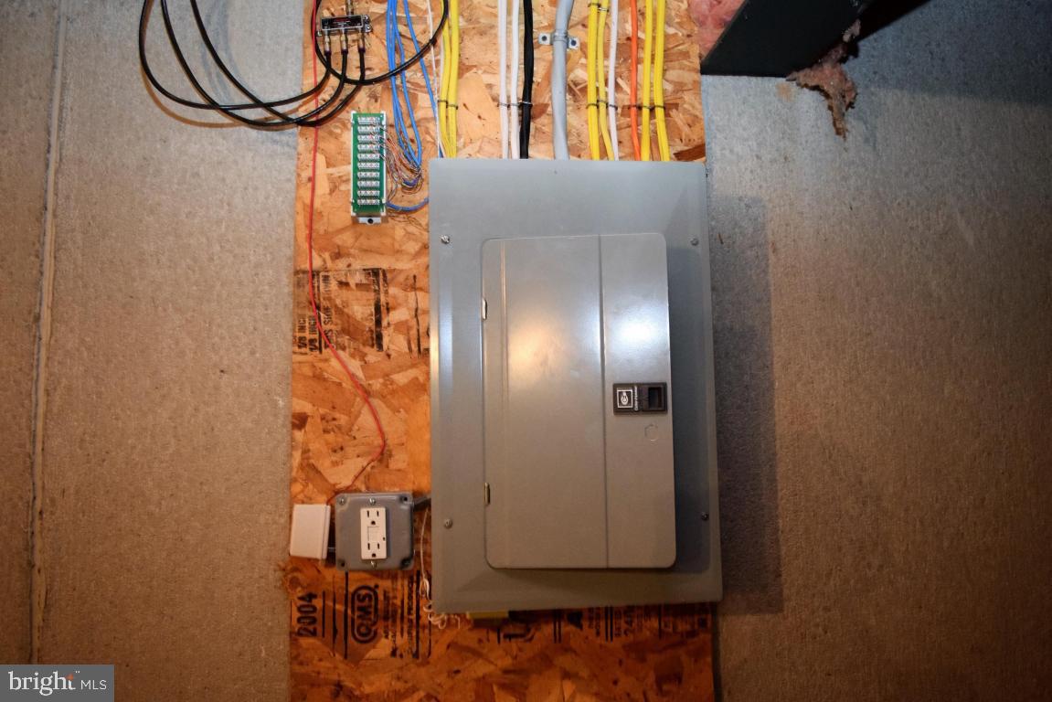 MEADOWS OF HIGHLAND - Residential