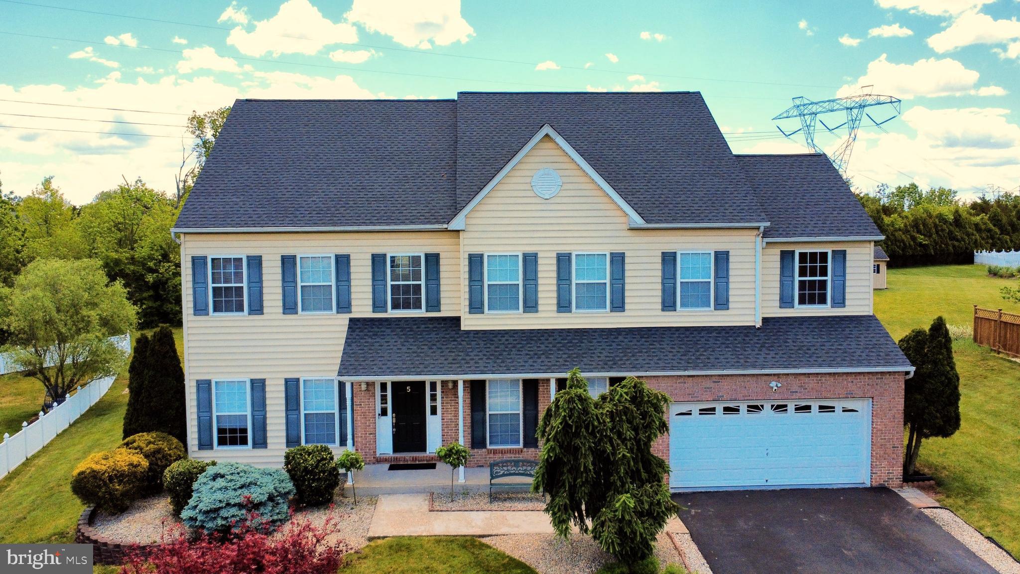 CANDLEWYCK - Residential