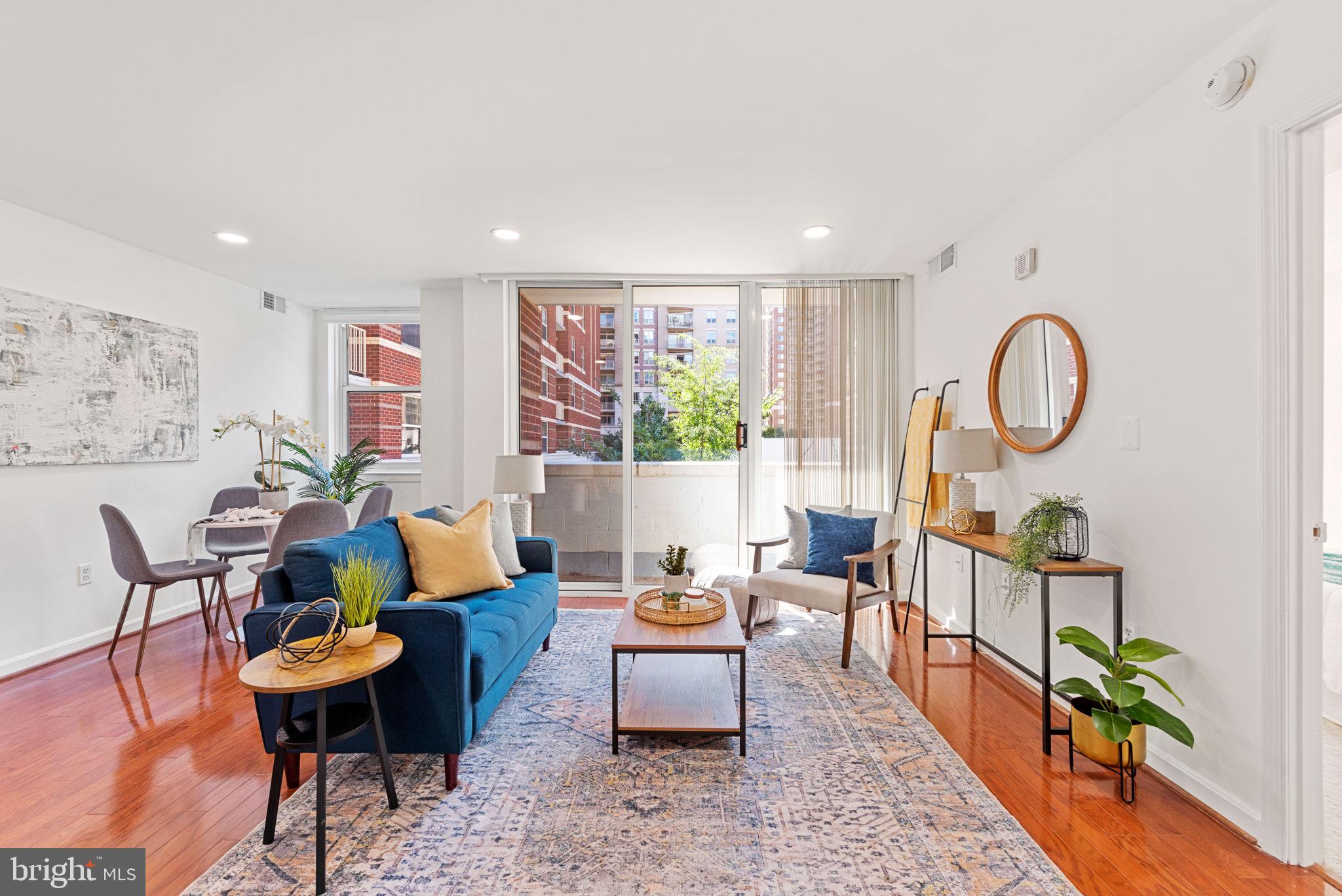 BALLSTON 880 - Residential