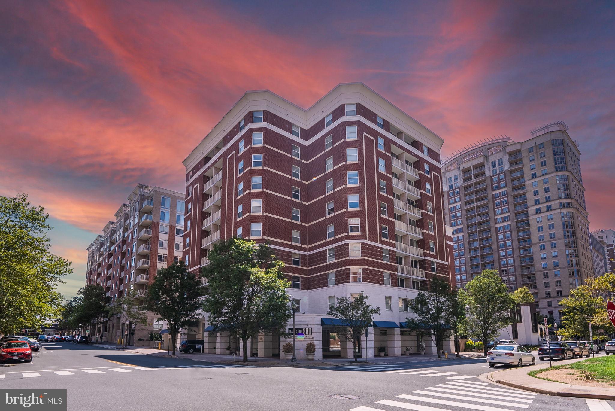BALLSTON 880 - Residential