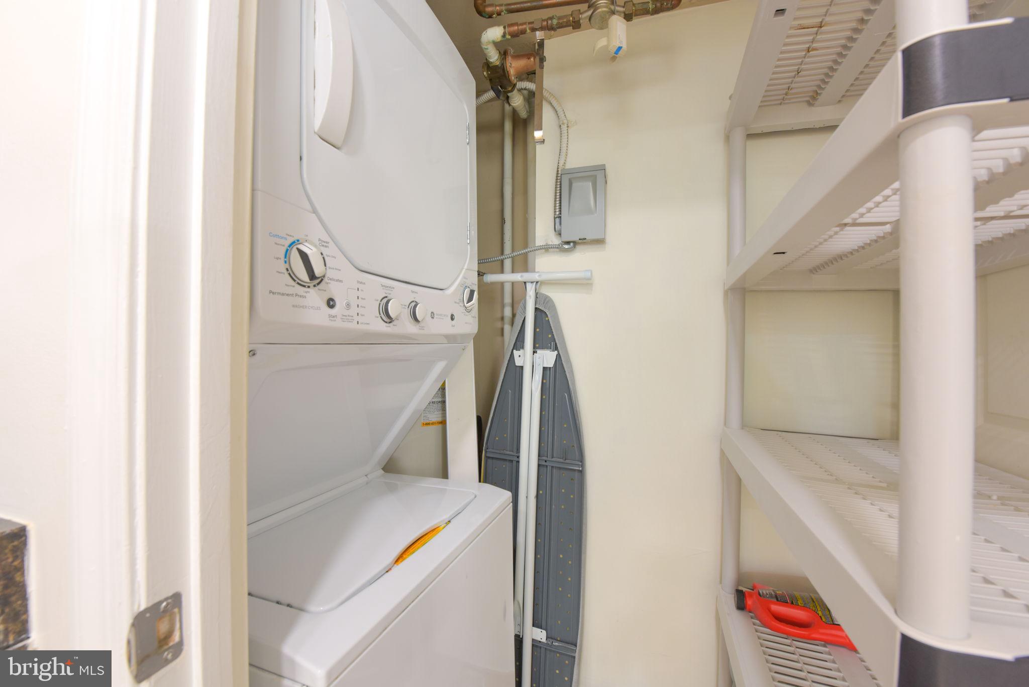 BALLSTON 880 - Residential