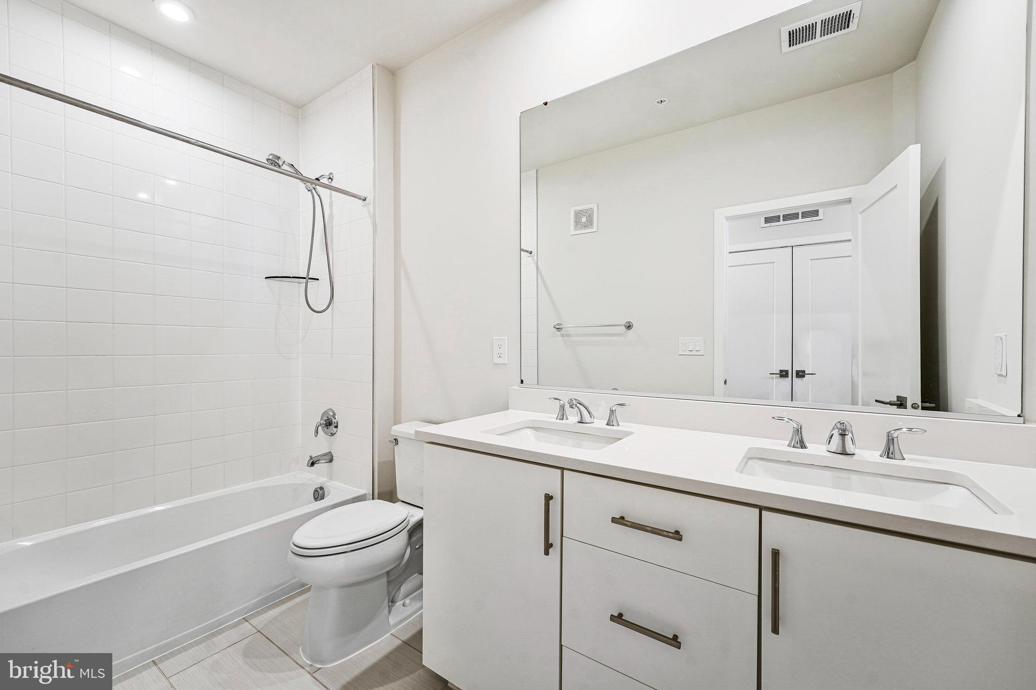 UNION PARK AT MCLEAN - Residential Lease