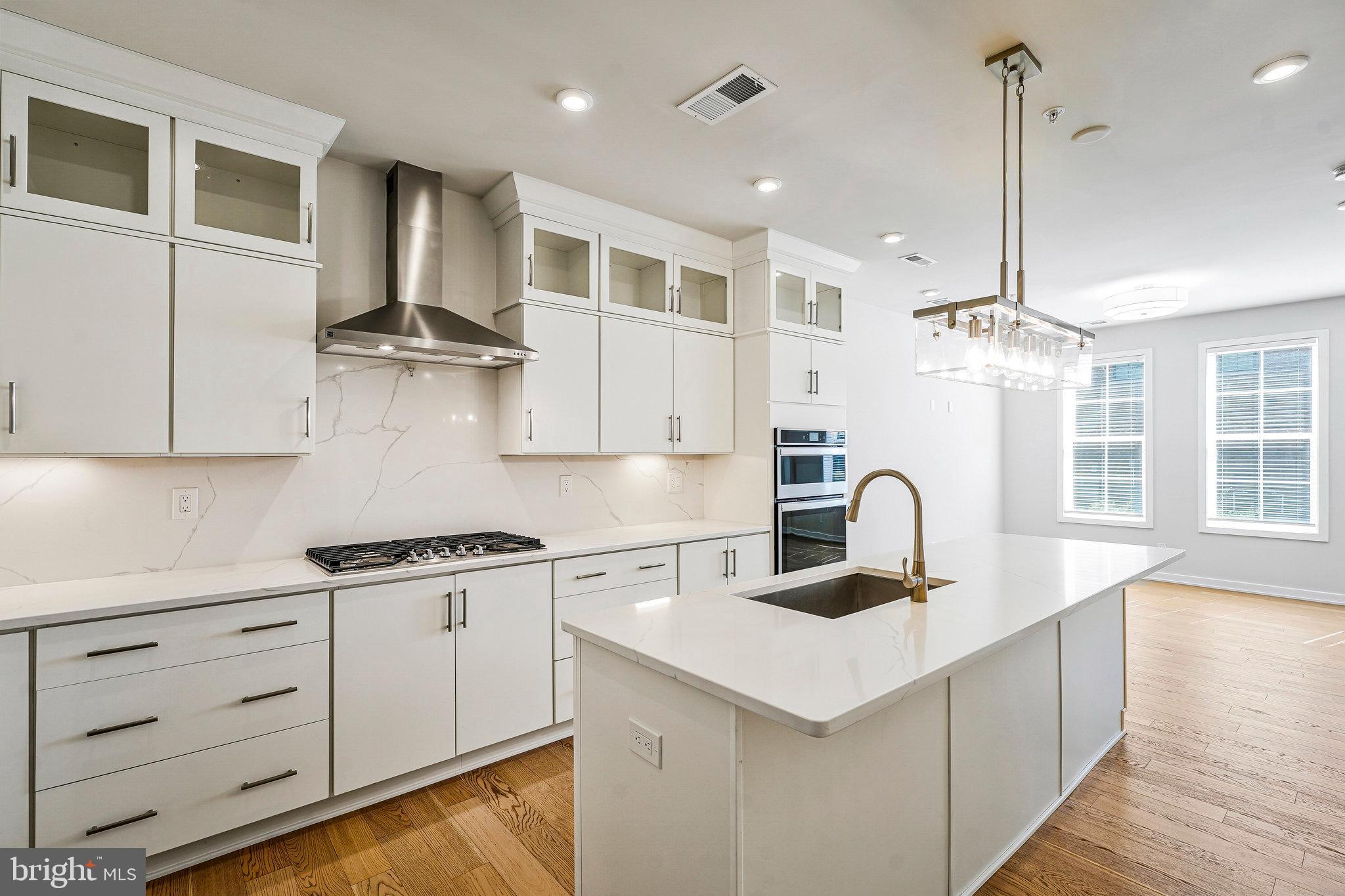 UNION PARK AT MCLEAN - Residential Lease