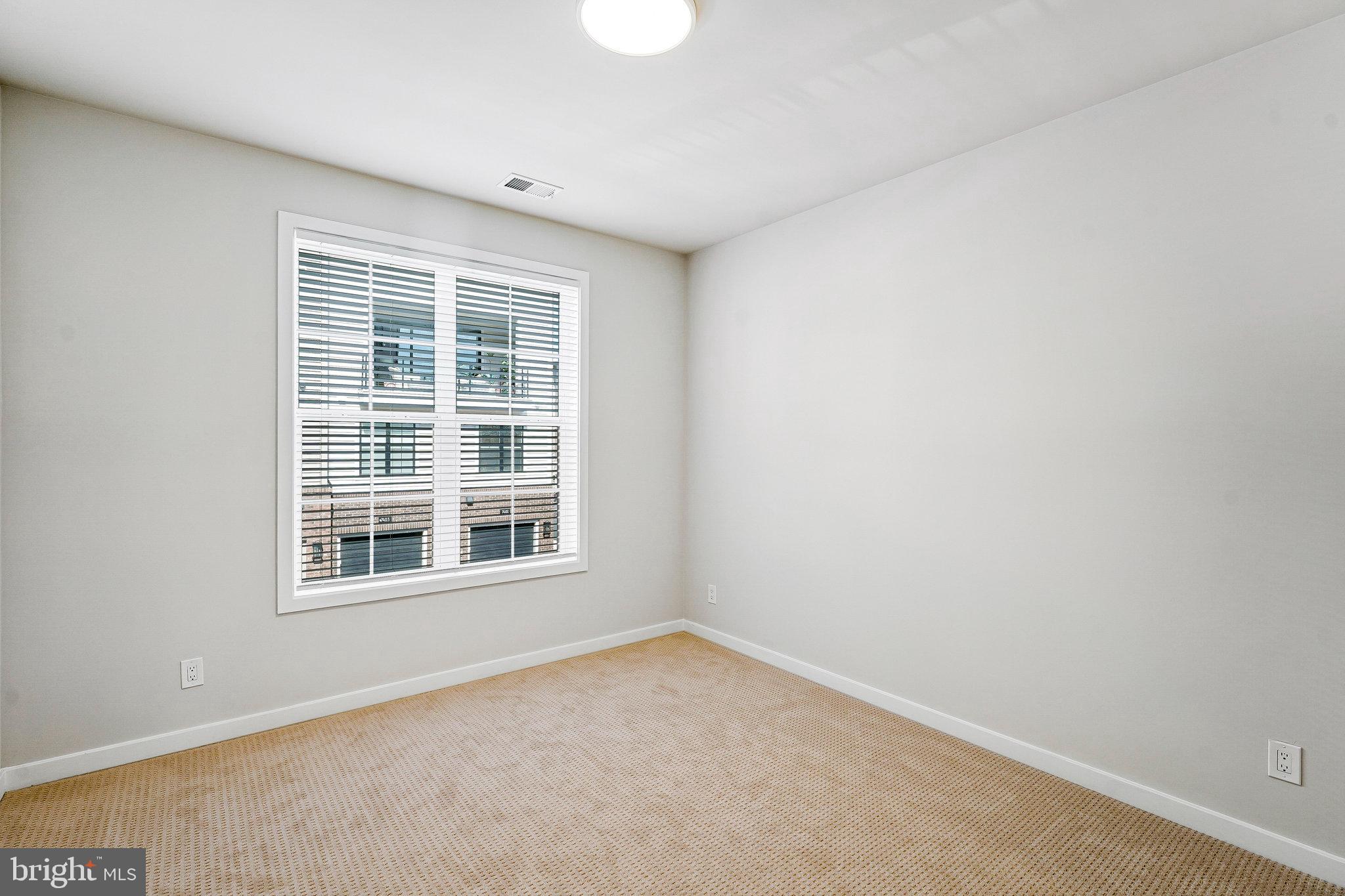 UNION PARK AT MCLEAN - Residential Lease