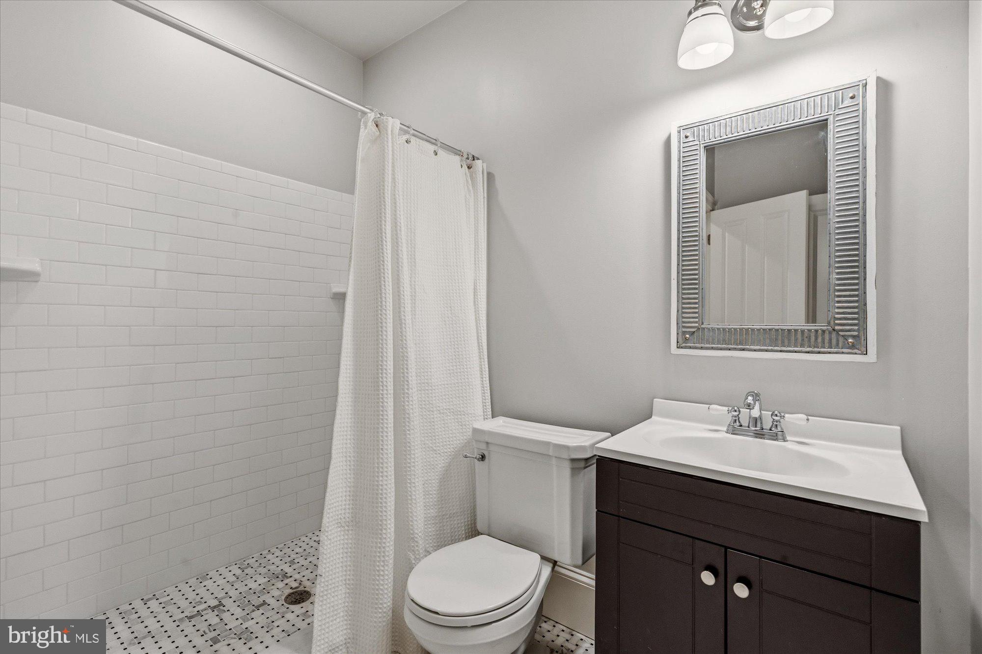 BEVERLEY HILLS - Residential